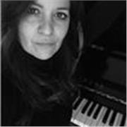 Docente con più di 15 anni di esperienza, offre lezioni online di Lingua e Letteratura Inglese e per ottenere le certificazioni.