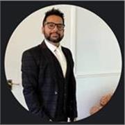 Accredited Family Solicitor & Trained Mediator offering clear, confidence‑building tutoring