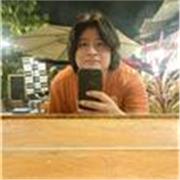 Profesor de educación musical en distintos instrumentos como guitarra acústica, guitarra electrica, bajo, ukelele.Y teoría musical