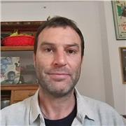 Insegnante per aiuto compiti di francese e inglese