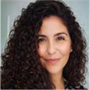 Soy directora dental, profesora de inglés y francés, y monitora de educación especial con experiencia internacional y vocación por