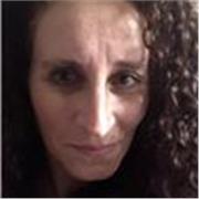 Docente di sostegno e su posto comune alla primaria con esperienza decennale, si candida come aiuto - compiti (primaria e medie)