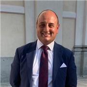 Insegnante con esperienza in materie tecniche laureato in ingegneria meccanica