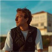 Offro lezioni private a bambini e adulti (stranieri) che hanno vogliono imparare o migliorare il proprio italiano
