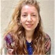 Cours d’anglais et d’espagnol en ligne pour adultes, dispensés par une enseignante diplômée niveau C2, avec une approche communica