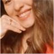 Se hai bisogno di aiuto compiti contattami,ho giá esperienza,seguo 2 ragazzi delle medie ma ho spazio anche per altri ragazzi!