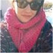 Filóloga hispánica recién titulada, busco trabajo que pueda compatibilizar con otras formaciones que estoy llevando a cabo.