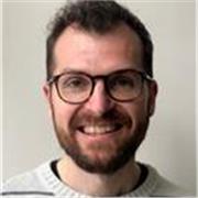 Profesor de ciencias naturales y matemáticas, desde primaria hasta bachillerato.