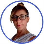 Maestra de Pedagogía Terapéutica con 10 años de experiencia en la atención a alumnos con necesidad de apoyo educativo