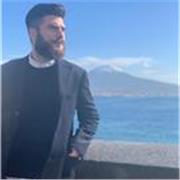 Laureato in Giurisprudenza impartisce lezioni private a studenti di scuola media e superiore (materie umanistiche)