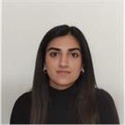 English tutor with 9 years tutoring experience and a degree in Linguistics and Philosophy.
