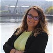 Licenciada en Filología inglesa con más de 10 años de experiencia imparte clases de B1, B2, C1 y exámenes de SLP de la OTAN.online