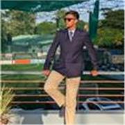 I am deeply passionate about the soul of english and how it moves people. I would love to inspire and spread my passion. I offer the first session of charge to understand the compatibility of the student with my style of teaching