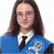 Chica tranquila, organizada y con muchas ganas de enseñar.