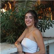 Profesora licenciada en Historia del Arte con experiencia en las clases particulares y con disponibilidad online