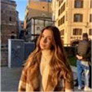 Offro lezioni a ragazzi delle elementari, medie e superiori per aiutarli nei compiti e nello studio in generale.