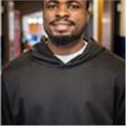 Professeur particulier, donne cours de soutien scolaire aux étudiants