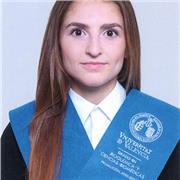 Profesora de Matemáticas, Biología y Química con capacidad para dar clases hasta bachillerato, pudiendo valorar univeritario