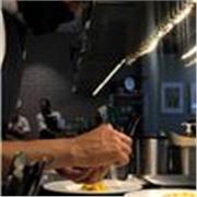 Clases de cocina, cocina básica, comidas rápidas, sushi, ensaladas y muchas más opciones
