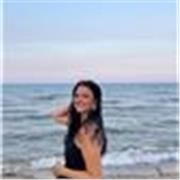 Soy una estudiante de 2º curso de Educación Infantil y Educación Primaria. Me encantaría dar clases a niños para coger experiencia