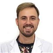 Profesional titulado en Educación, Ciencias Biológicas y Nutrición, con formación de postgrado en Educación y Ciencias Químicas. Cuenta con una experiencia docente de más de 15 años, impartiendo clases en castellano en todos los niveles educativos, princi