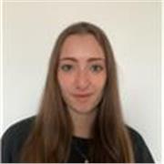 Mi chiamo Annalisa Gianfrancesco e da sempre nutro una profonda curiosità verso le lingue.