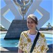 Kształcenie słuchu, czytanie nut - Absolwentka szkoły muzycznej z doświadczeniem w pracy z dziećmi