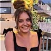 Profesora de psicología para carrera y master psicología general sanitaria