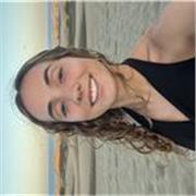 M’ofereixo com a cangur i per ajudar amb el reforç escolar a nens i nenes de primària (o ESO)