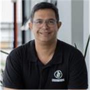 Professor de redação e português para concursos e Enem