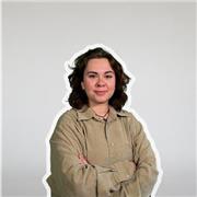 Étudiante en BUT Métiers du Multimédia et de l’Internet, offre du soutien scolaire pour élèves allant de la primaire au collège