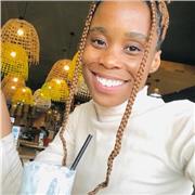 Are youblooking for an English Tutor?Hmu me