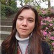 Profesora titulada en inglés, imparte clases de forma presencial