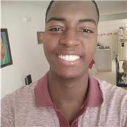 Una persona con calma conocimiento en ciencias políticas