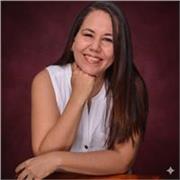 Profesora de español para jovenes y adultos.Ayudo a perfecionar este hermoso idioma con estrategias solidas y divertidas