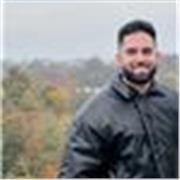 Chico español con mas de 10 años viviendo en ingu buscando enseñar inglés básico a niños de 5 a 8 años.