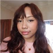 J’ai appris le français avec passion et je l’enseigne aujourd’hui avec fierté.