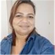 Profesora en Lengua castellana y literatura. Adaptable a todas las edades 