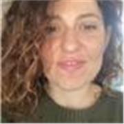 Ricercatore impartisce lezione di chimica, biologia(in italiano o in inglese)