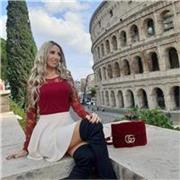 Sono madrelingua italiana, parlo inglese livello B2. Offro ripetizioni di italiano per stranieri