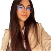 Doy clases de Inlgés, Matemáticas, Sintaxis e Historia. Estoy cursando un bachillerato científico con media de 7.5, tengo experiencia con niños y quiero ayudar a los niños/as a reforzar las asignaturas que más les cuesten, se me da bastante bien explicar 