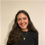 Profesora de Inglés con experiencia en Bachillerato Internacional y enseñanza a niños entre 6-10 años