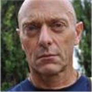 
 Insegnante di Inglese, con 15 anni di vita ed esperienza didattica negli U.S.A. e U.K.. Ex docente in istituzioni Italiane. 