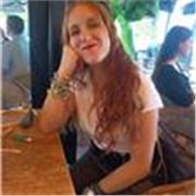 Estudiante de universidad (educación primaria) con experiencia en clases particulares, en guarderías y en academia. 