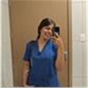 Soy una persona nativa de Brasil, estudiante de enfermería que le gusta enseñar sus idioma materno y dar apoyo a los niños.