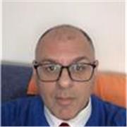 E' difficile fare i compiti? Eccomi! Non vedo l'ora di conoscerti! 