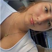 Alumna de bachillerato con buenas notas y ganas de enseñar