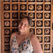 Étudiante donne des cours et aide à la compréhension des notions de Chimie à tous les niveaux