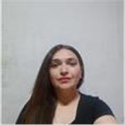 Profesor de Español imparte clases a niños de todas las edades