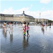 Laureanda con francese e inglese comme madre lingue